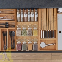 Банка Rejs WE04.0082.15.081 для спецій скляна. Фото 3